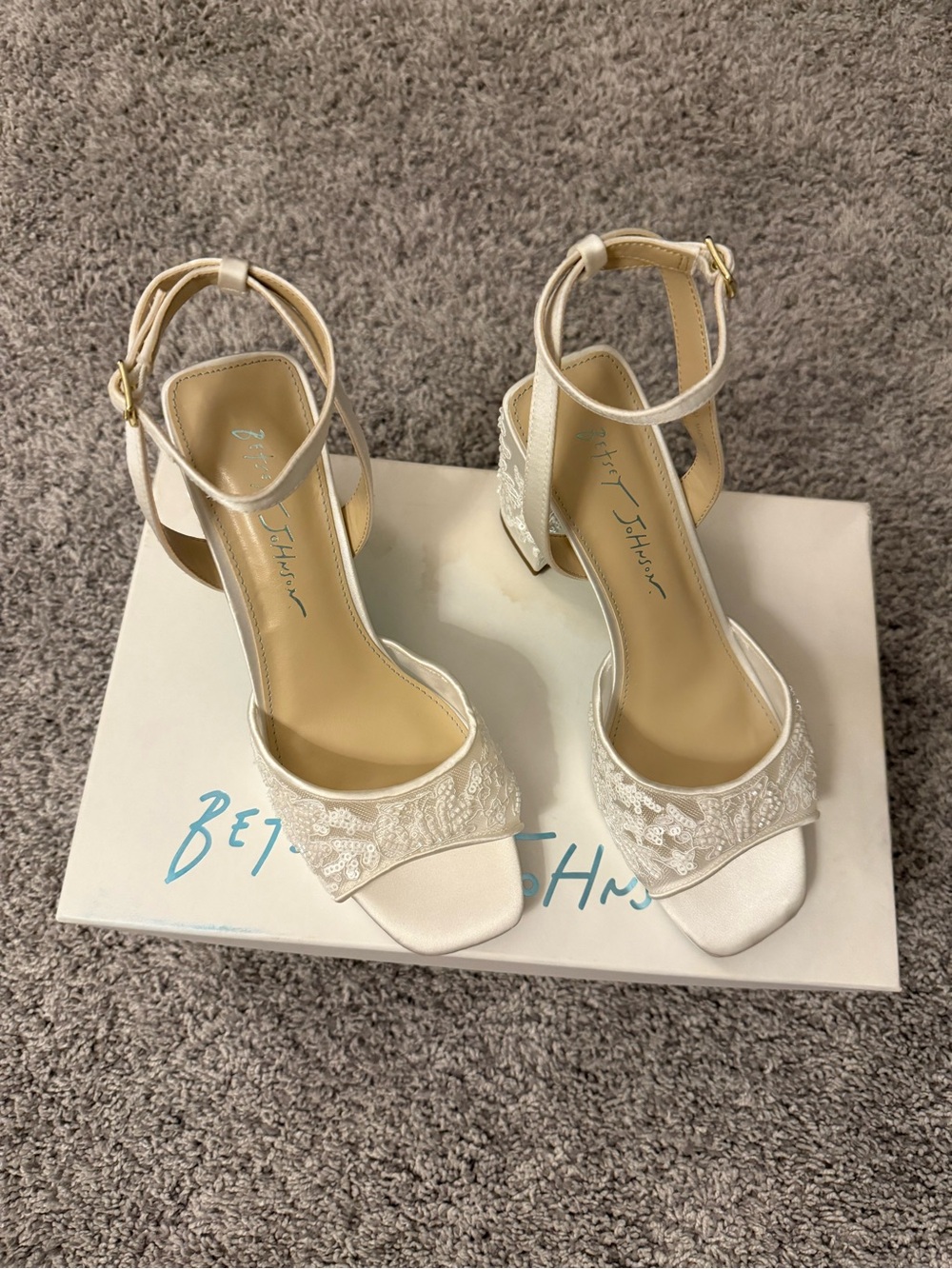 Betsey Johnson Junie Ivory Beaded Platform Heels | Bridal Heels | Size 6.5 - Picture 11 of 13